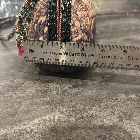 Mary Frances Beaded Handbag, Beaded Women's Bag. - Picture 9 of 13